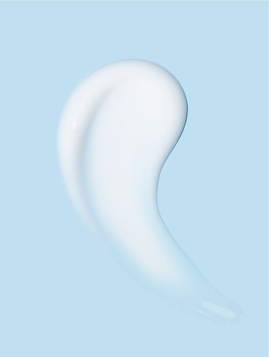 Lightweight fragrance free moisturiser texture for sensitive skin