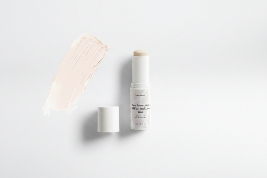 Mineral vs. Chemical Sunscreen: What's the Difference and Which Is Better?