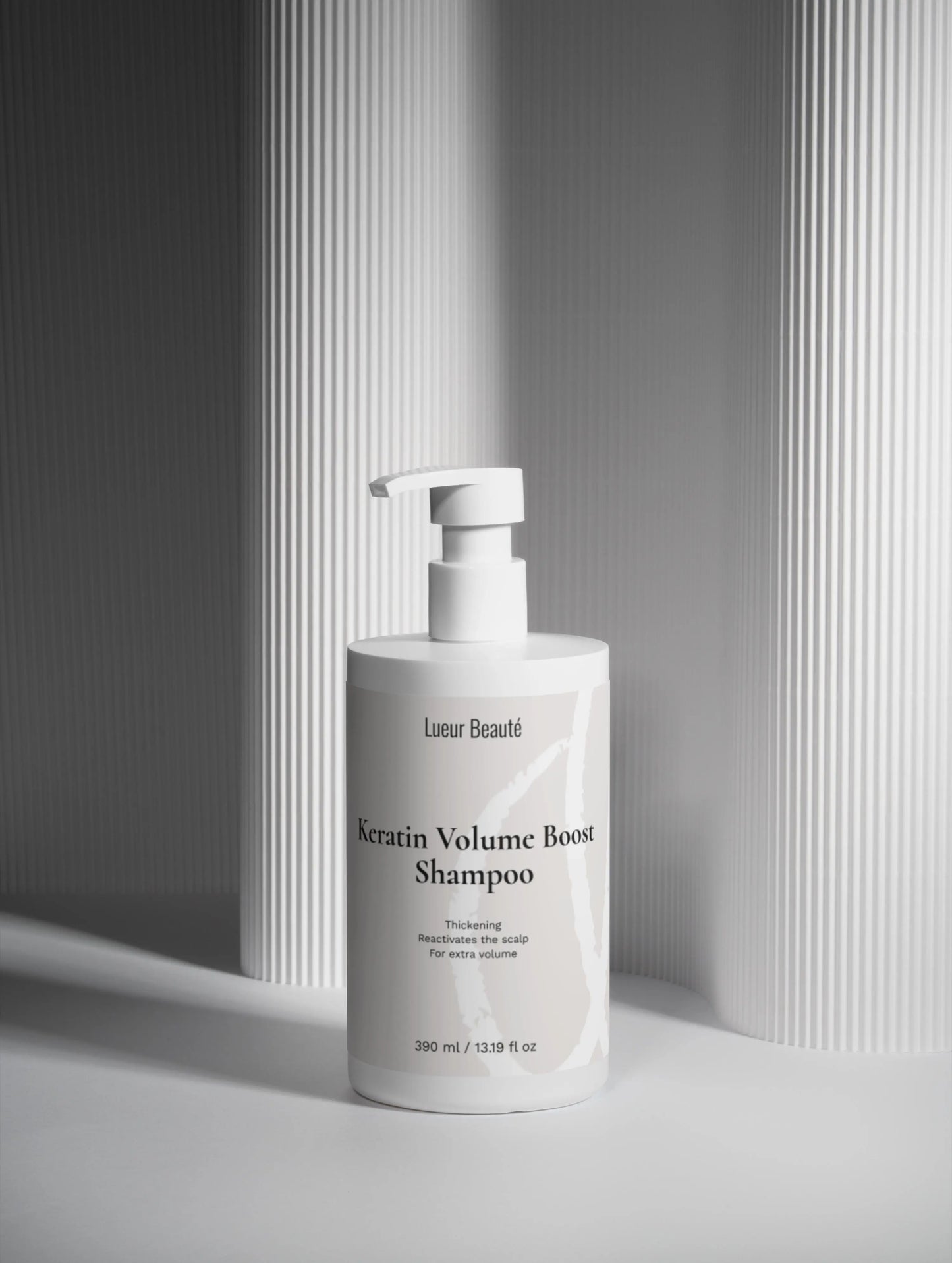 Lueur Beaute Keratin Volume Boost Shampoo volumizing shampoo for fine hair studio product image